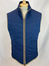 Load image into Gallery viewer, Waterville Finley Vest Navy
