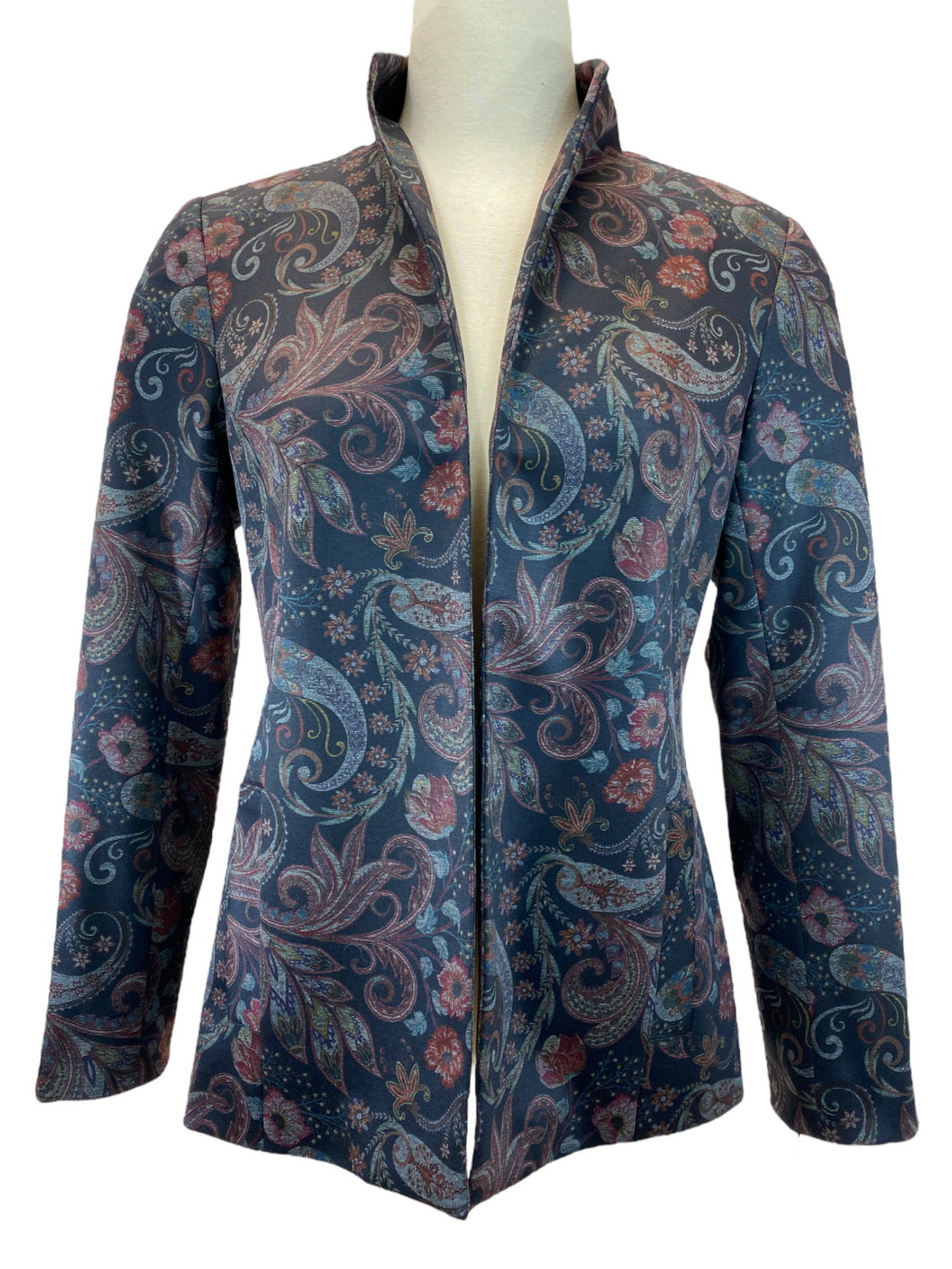 E&F Shaped Jacket - Dark Paisley Floral