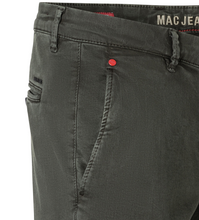 Load image into Gallery viewer, Mac Driver Chino Pants - Fir
