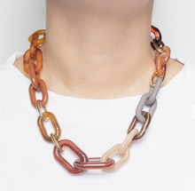 Load image into Gallery viewer, Rush Eloise Necklace Tortoise/Brown Resin
