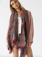 Load image into Gallery viewer, Lua Tapestry Jacquard Scarf
