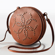 Load image into Gallery viewer, Urban Equestrian Cavalier Leather Crossbody Chestnut
